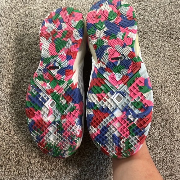 Nike LeBron James 18 Gang Black Pink Blast XVIII Multi-Color - size 7 EUC - Picture 8 of 10